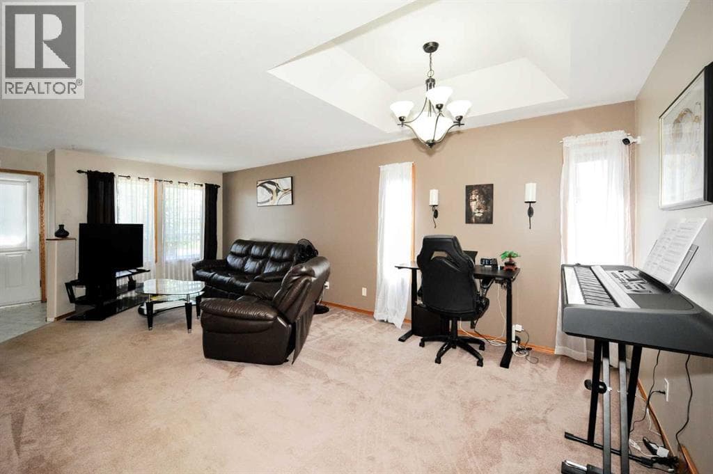 55 Edgewood Drive — photo 5