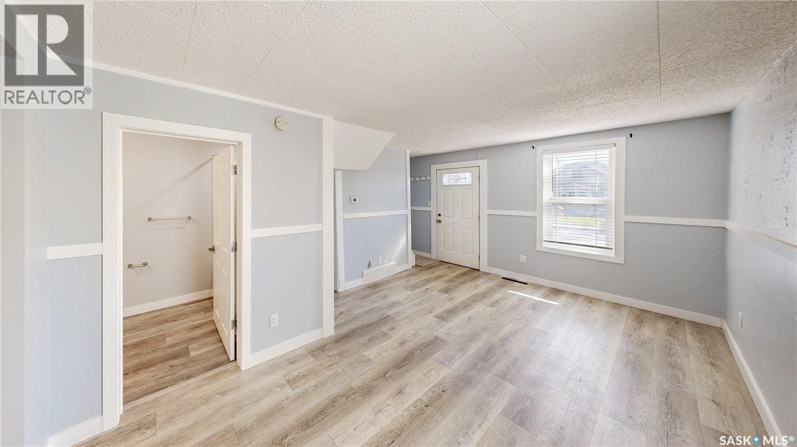 1248 Wallace STREET — photo 2