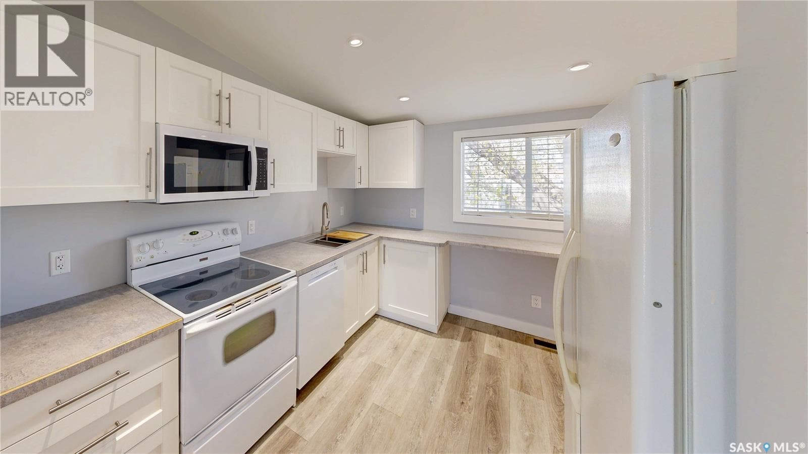 1248 Wallace STREET — photo 5