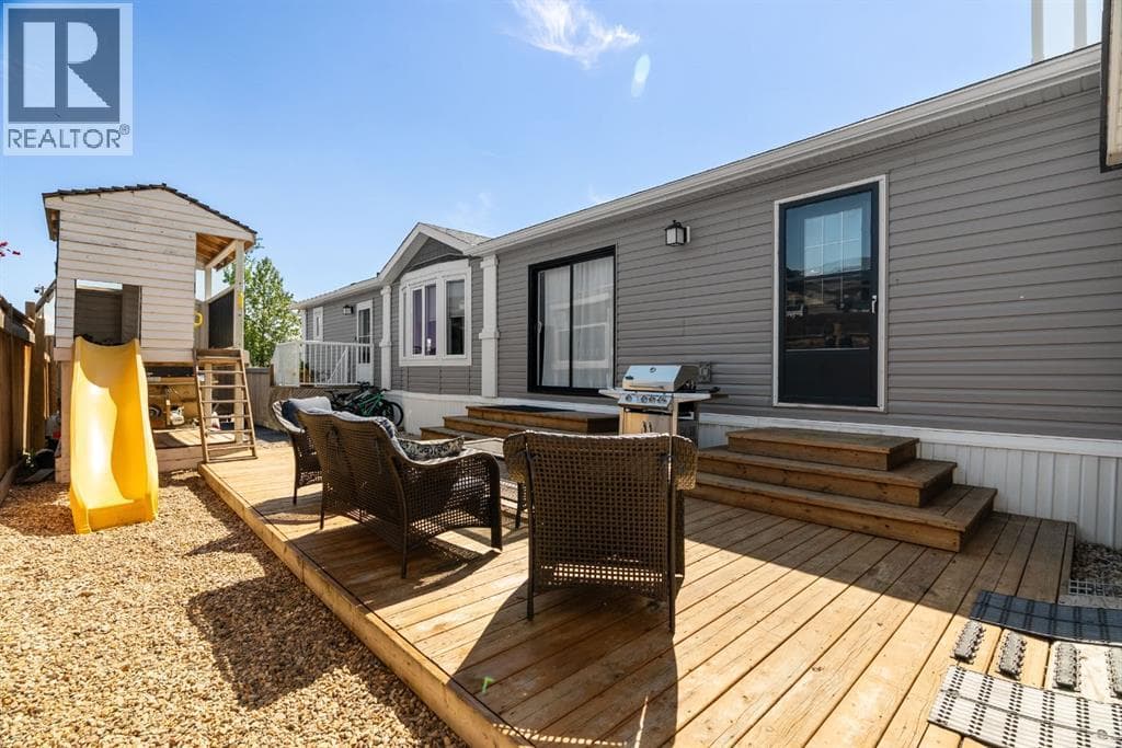 373 Mckinlay Crescent — photo 3
