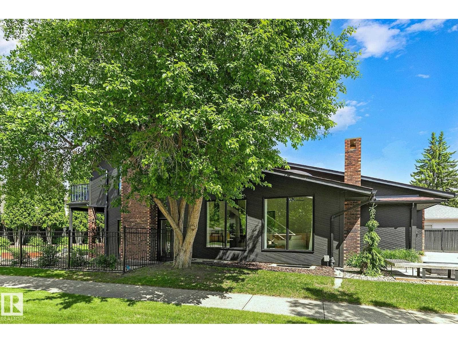 100 WOLF WILLOW CR NW — photo 2