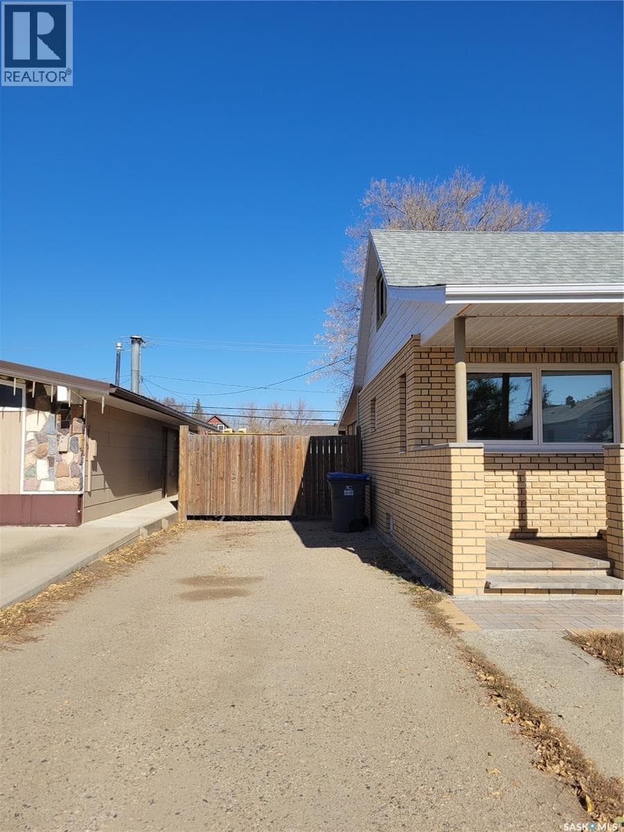 1517 3rd STREET — photo 2