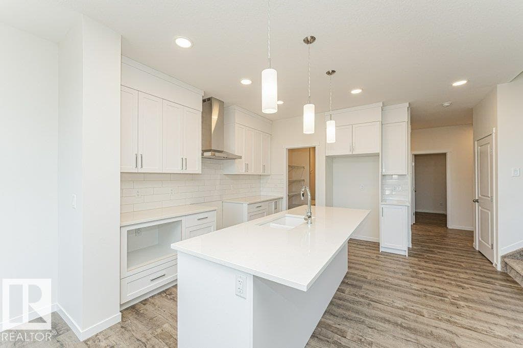 6271 180 AV NW — photo 5
