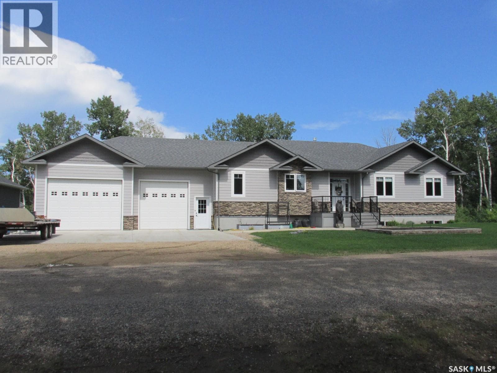 214 Hillside DRIVE