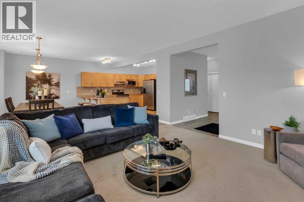 224 Morningside Green SW — photo 5