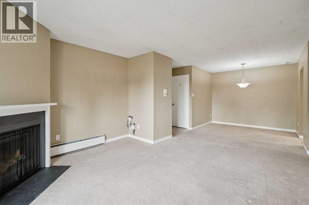 9302, 315 Southampton Drive SW — photo 4