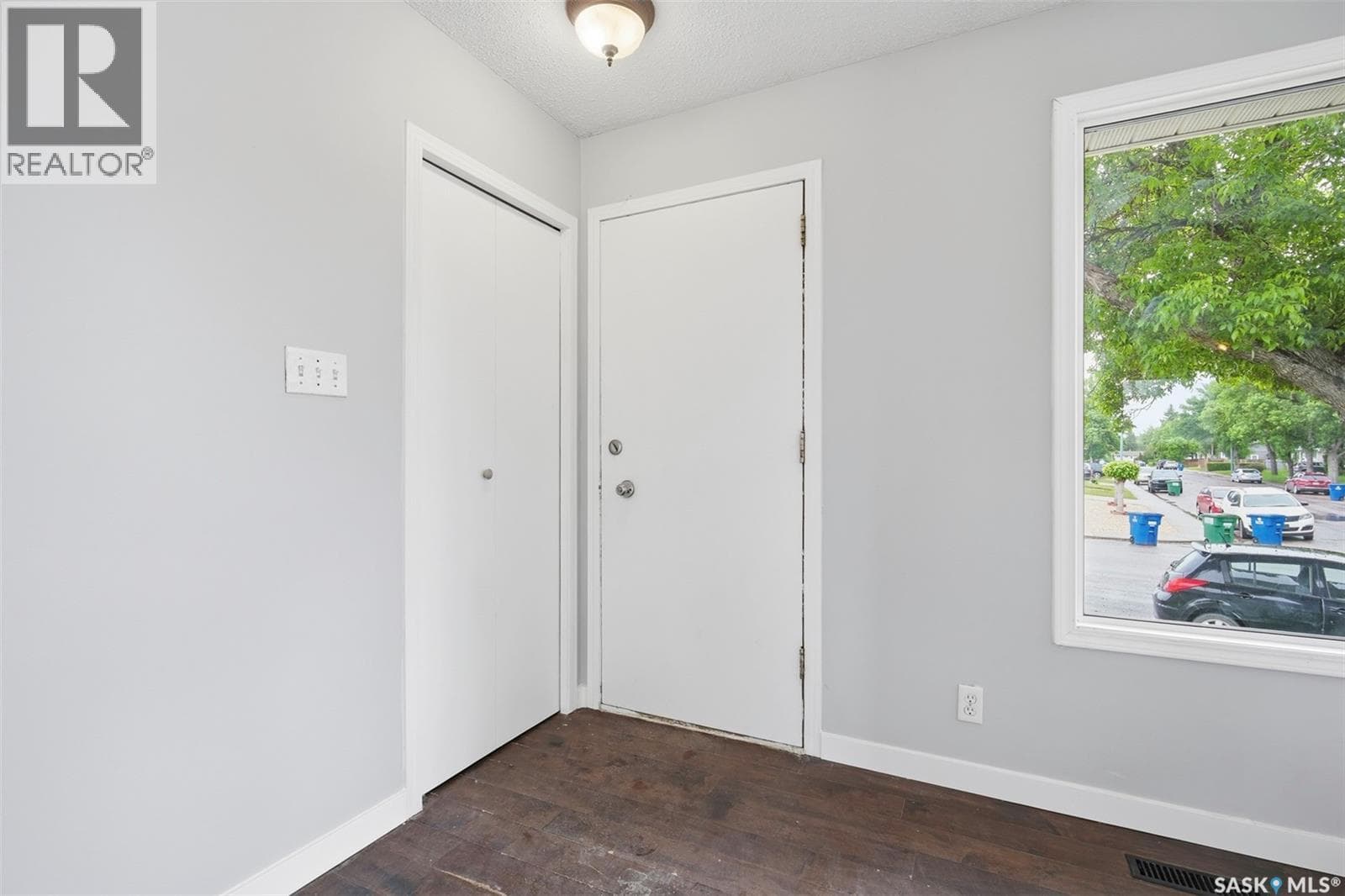 118 Smallwood CRESCENT — photo 3
