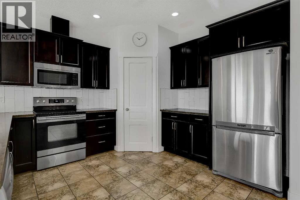 14915 102a Street — photo 5