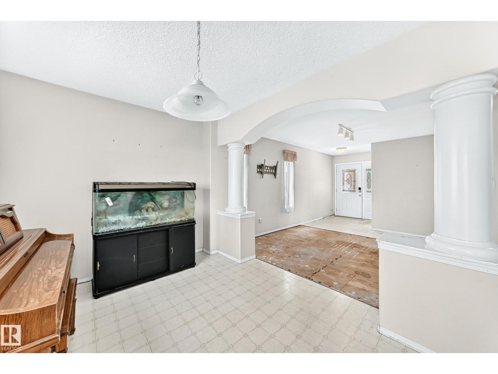 15826 67B ST NW — photo 5
