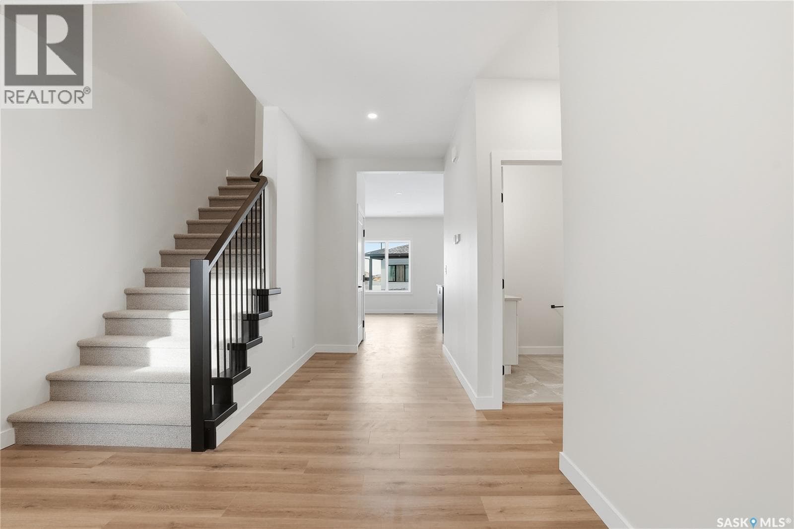 211 Sharma LANE — photo 5
