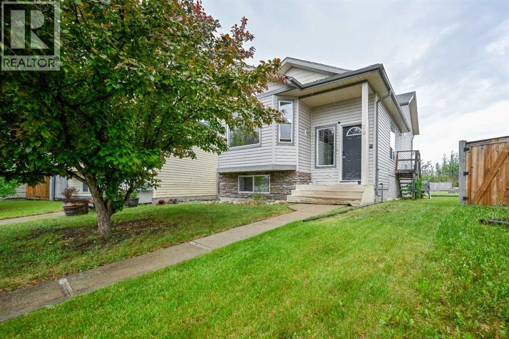 73 Pinnacle Avenue