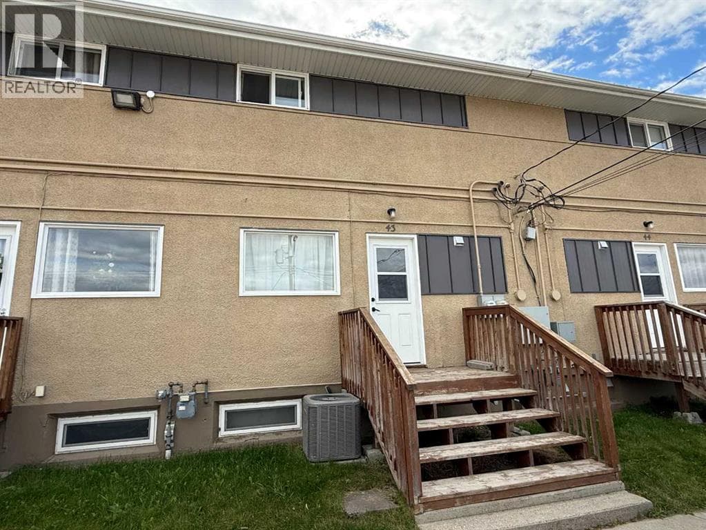 43, 114 Hardisty Avenue — photo 2