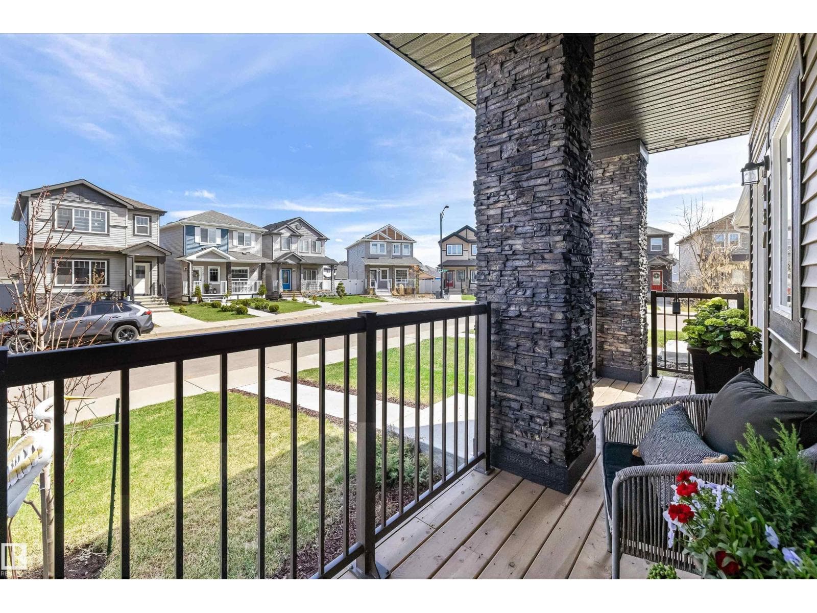 6437 177A AV NW — photo 5