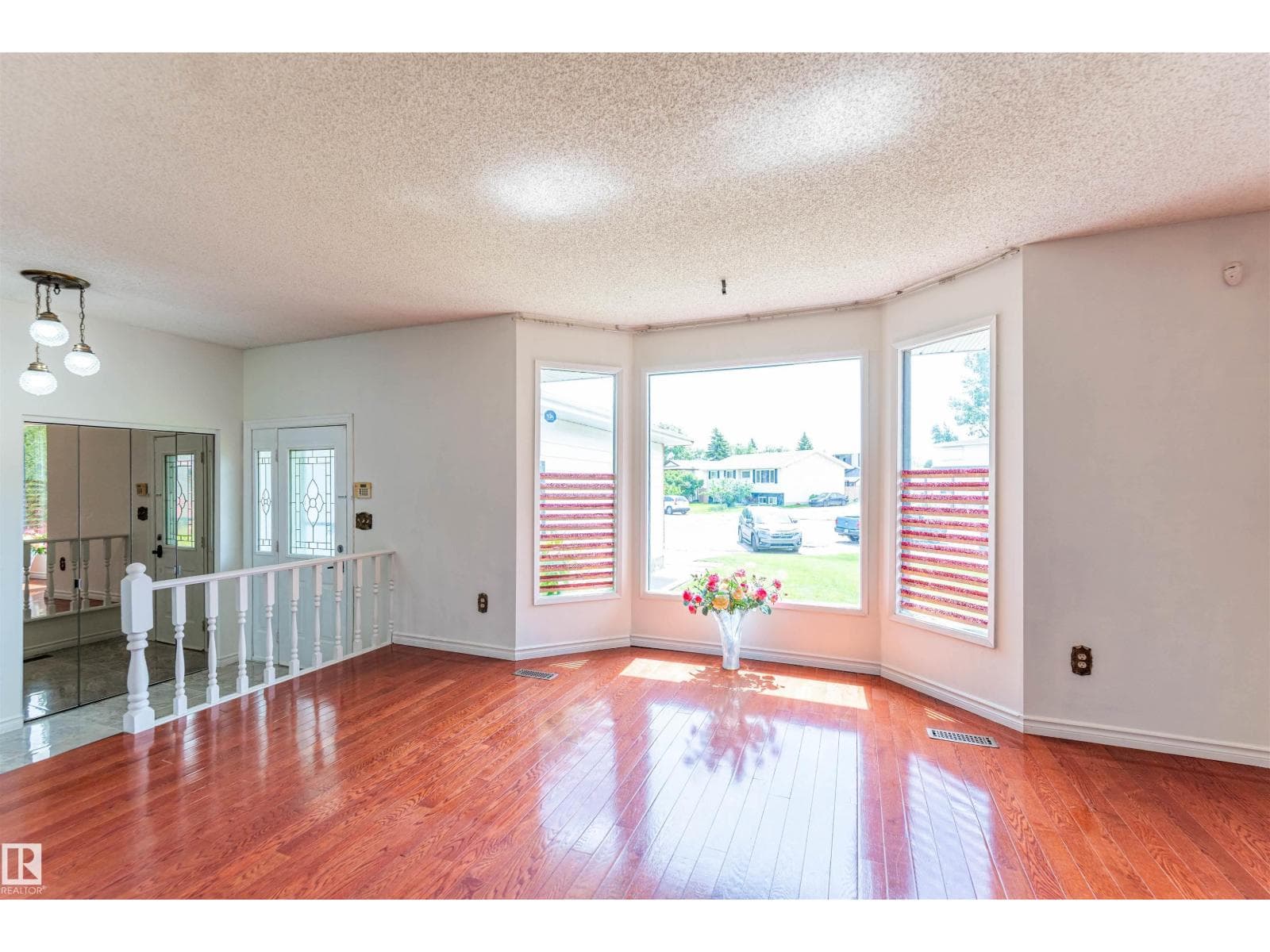 16524 116 ST NW — photo 4