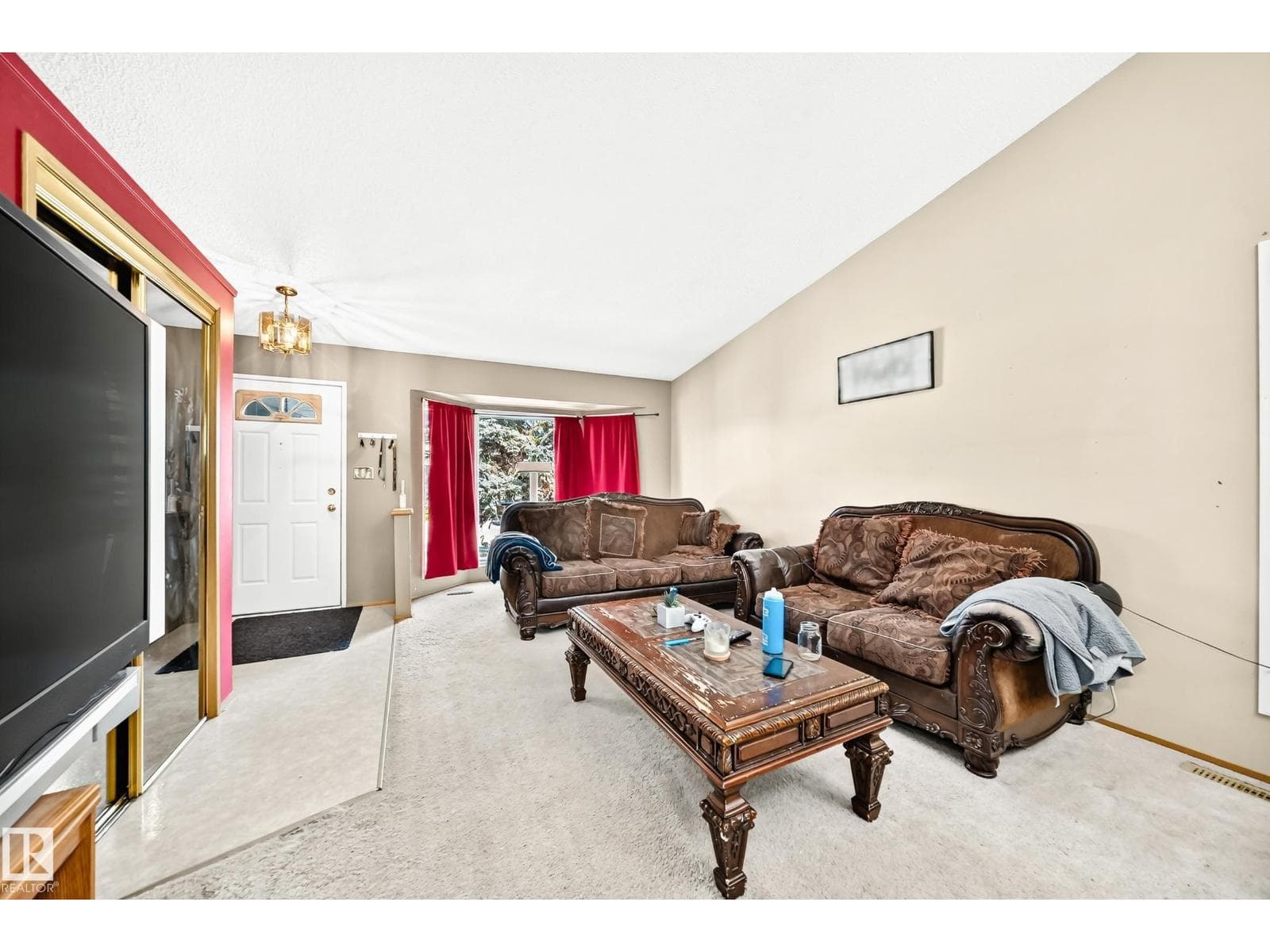 8011 188 ST NW — photo 5