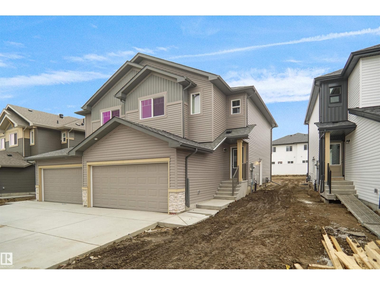 187 SAVOY CR