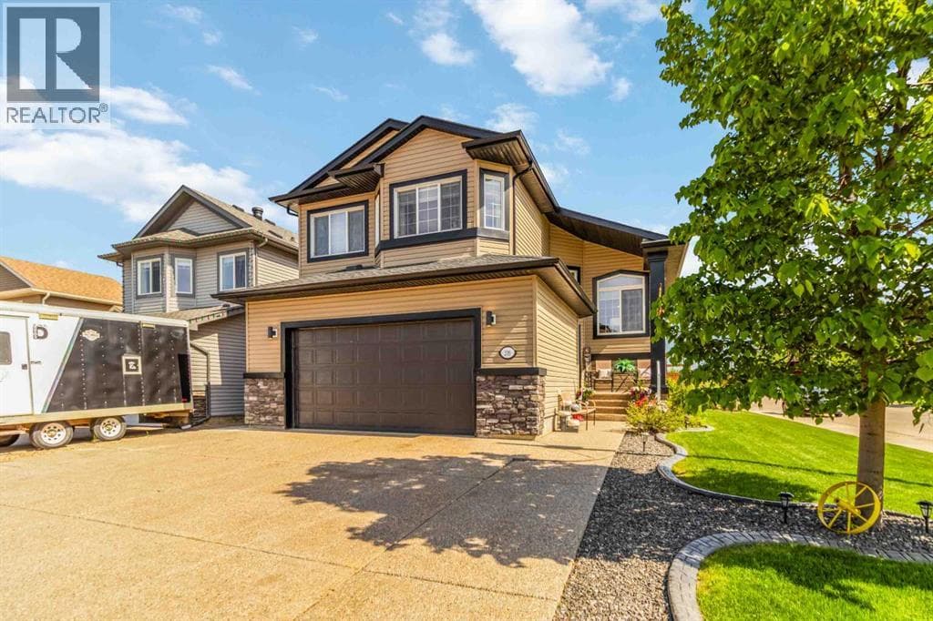 209 FIREWEED Crescent