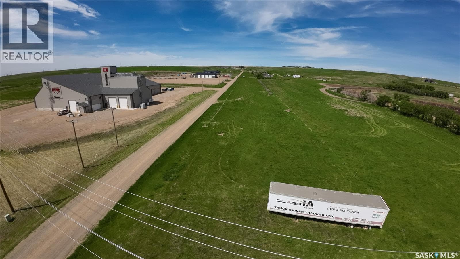 Highway 1 Frontage Lot — photo 2