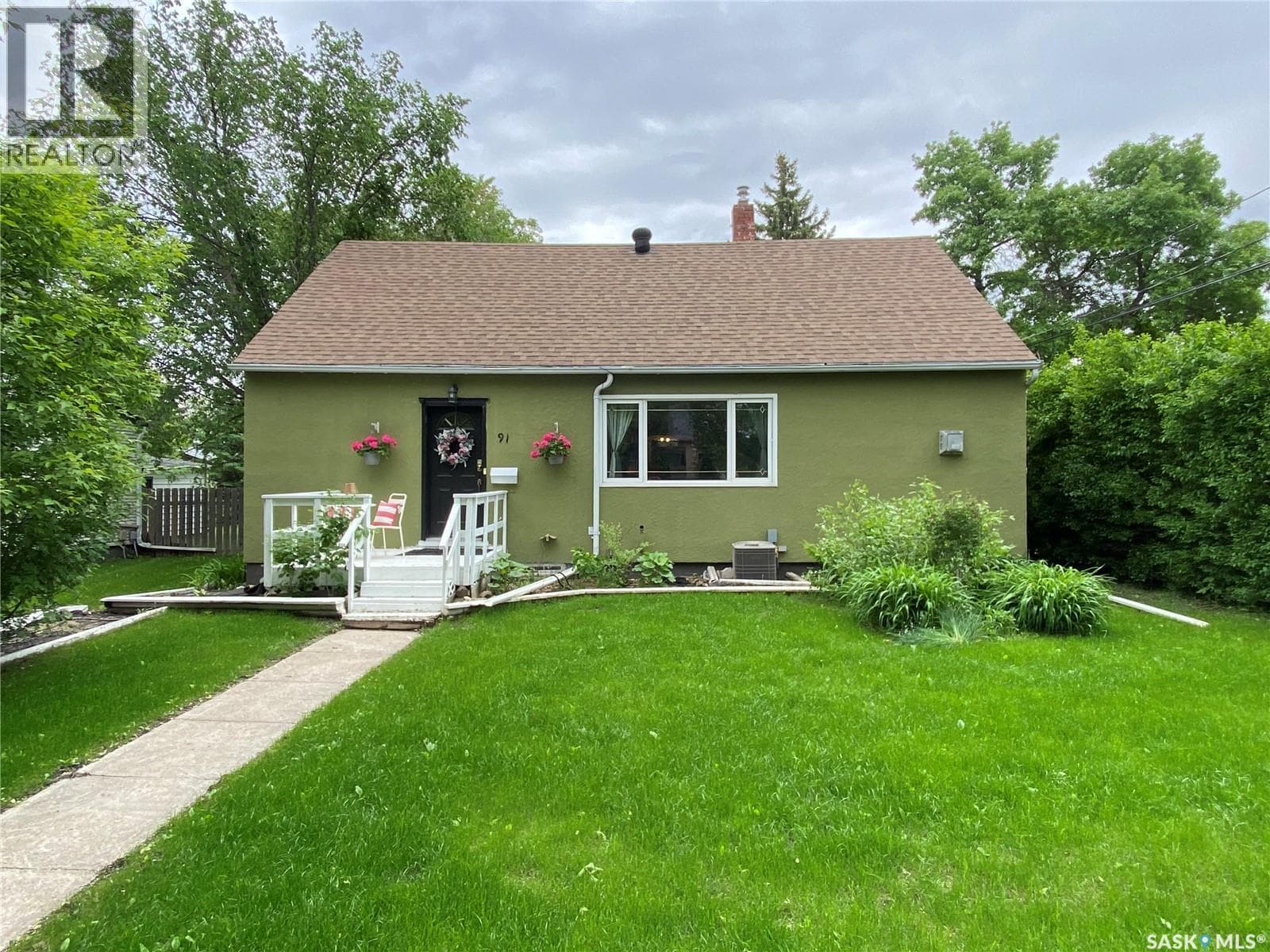 91 Haultain AVENUE