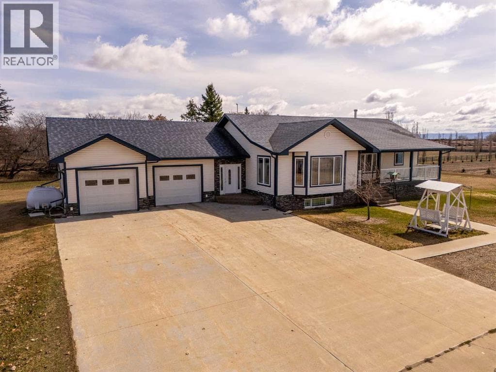 105502 Range Road 151A — photo 2