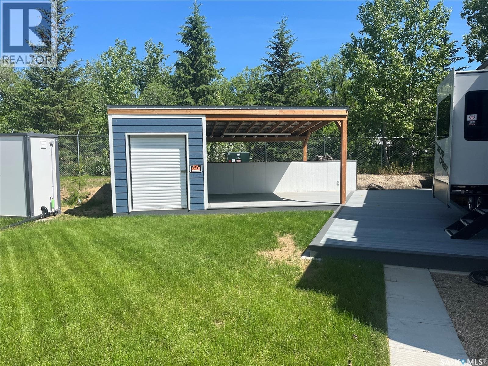 6 Gateway Road — photo 4