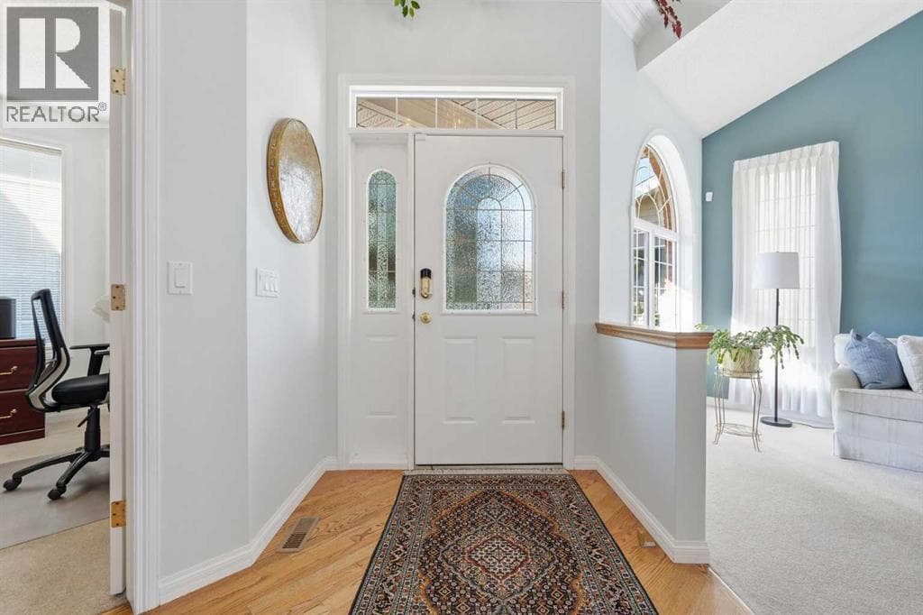 1649 Evergreen Hill SW — photo 4