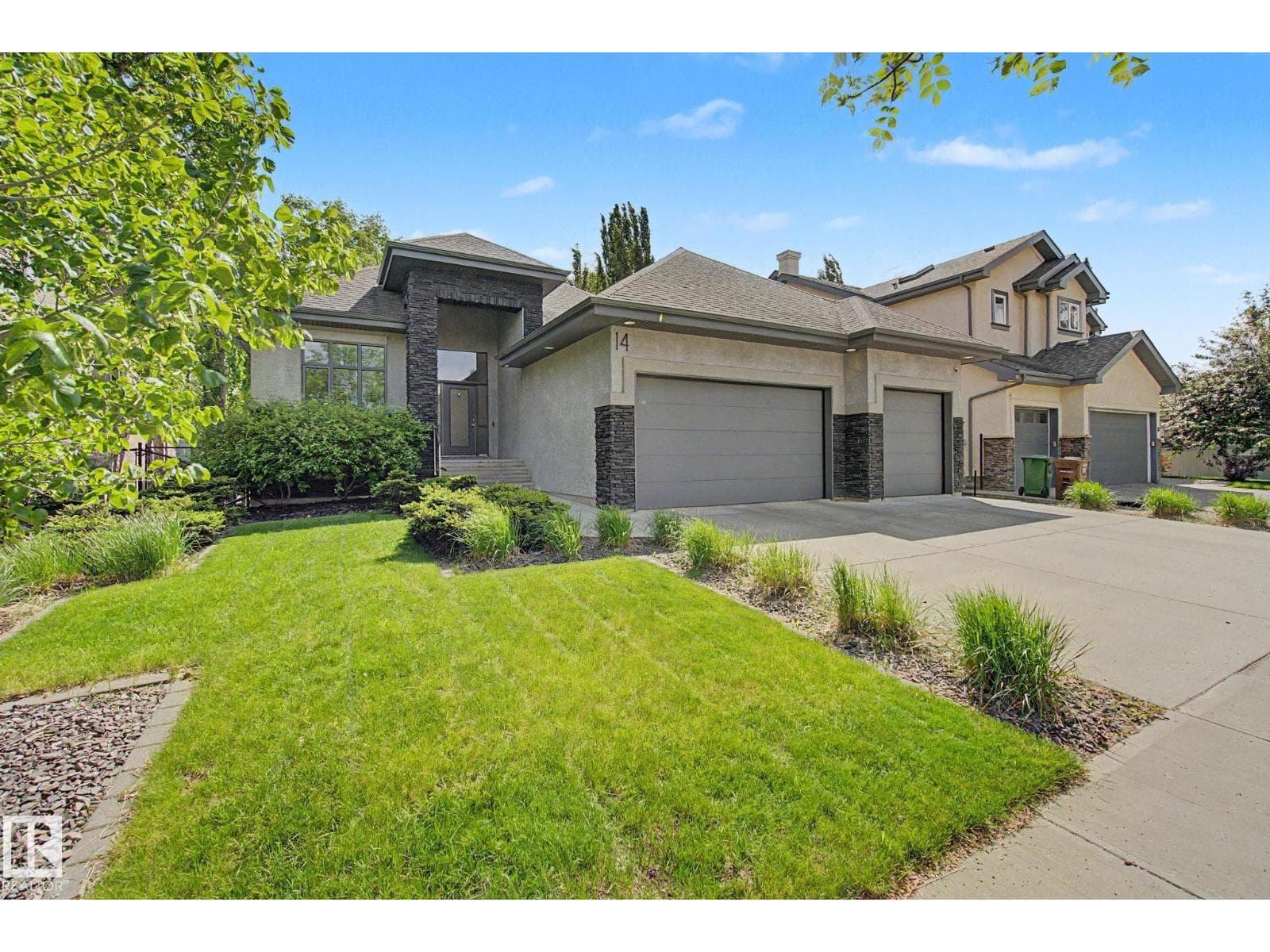 14 LOISELLE WY