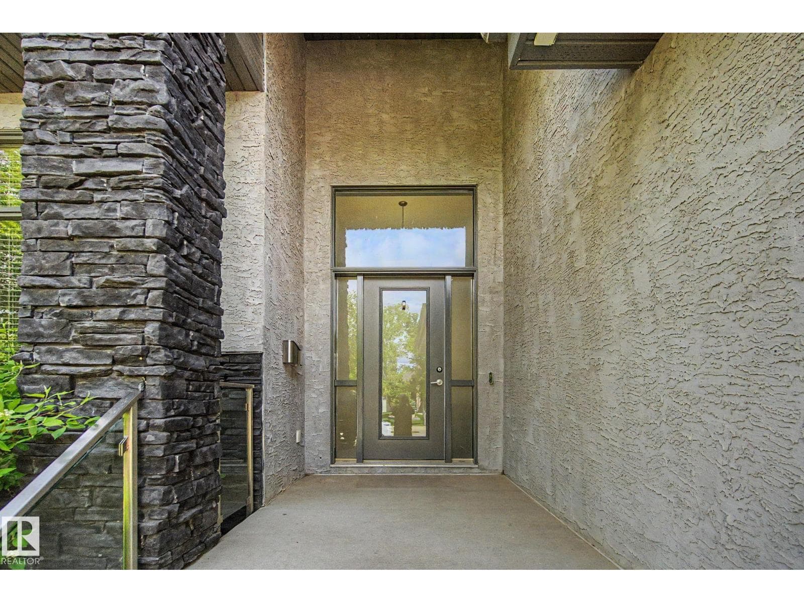 14 LOISELLE WY — photo 2
