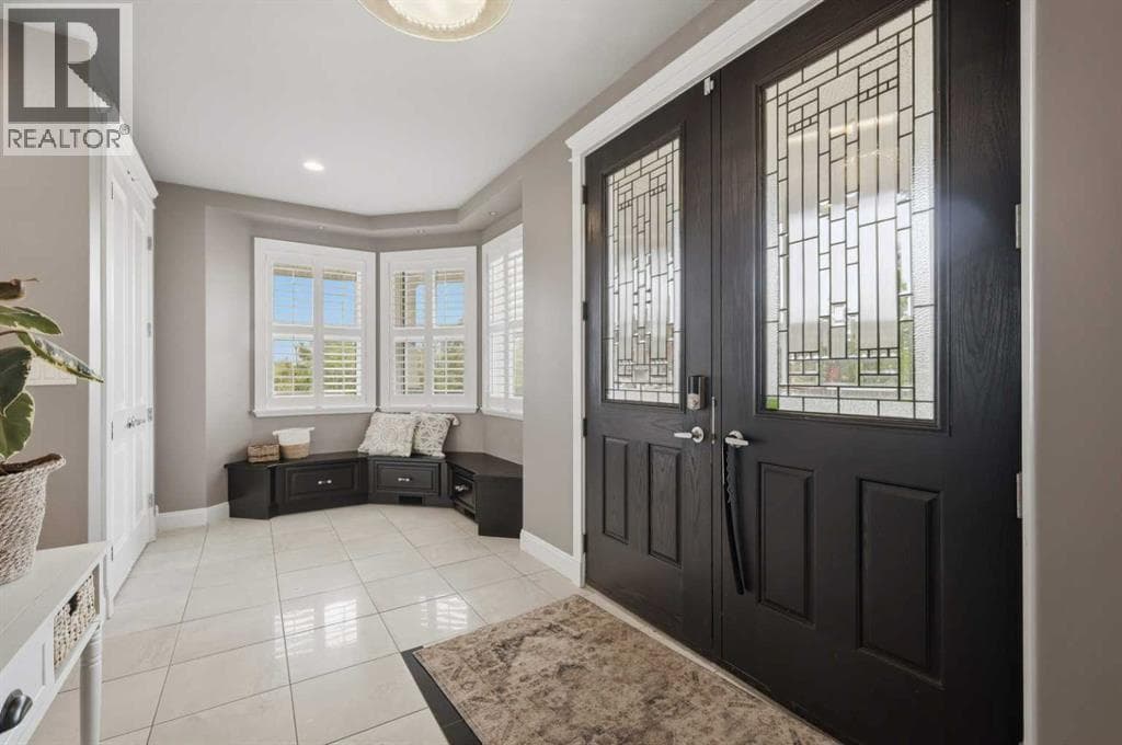 1 Rosewood Rise — photo 2