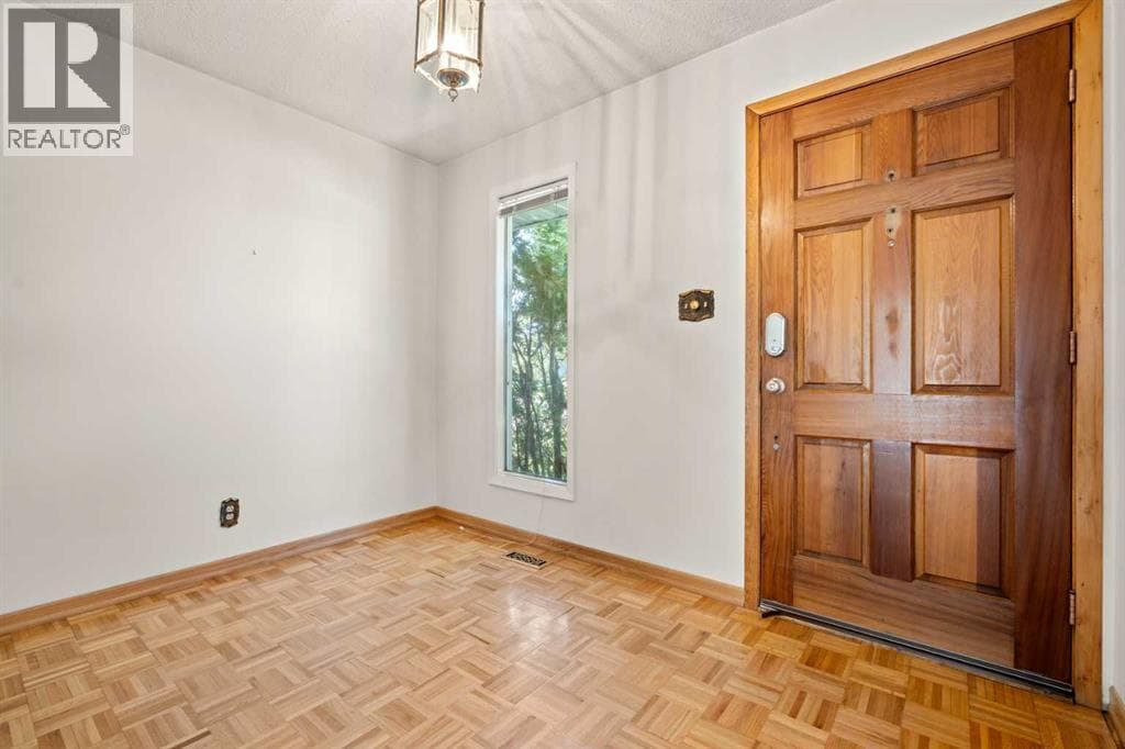 5220 Grove Hill Road SW — photo 3