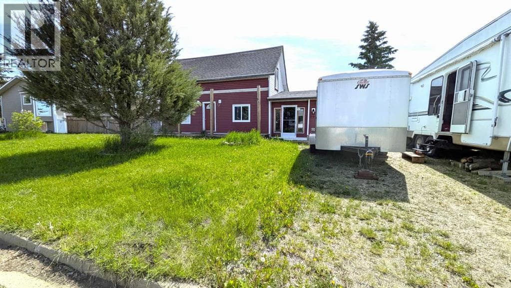 110 Niblock Street — photo 2
