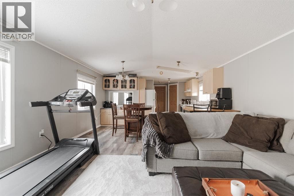167 Grant Way — photo 4
