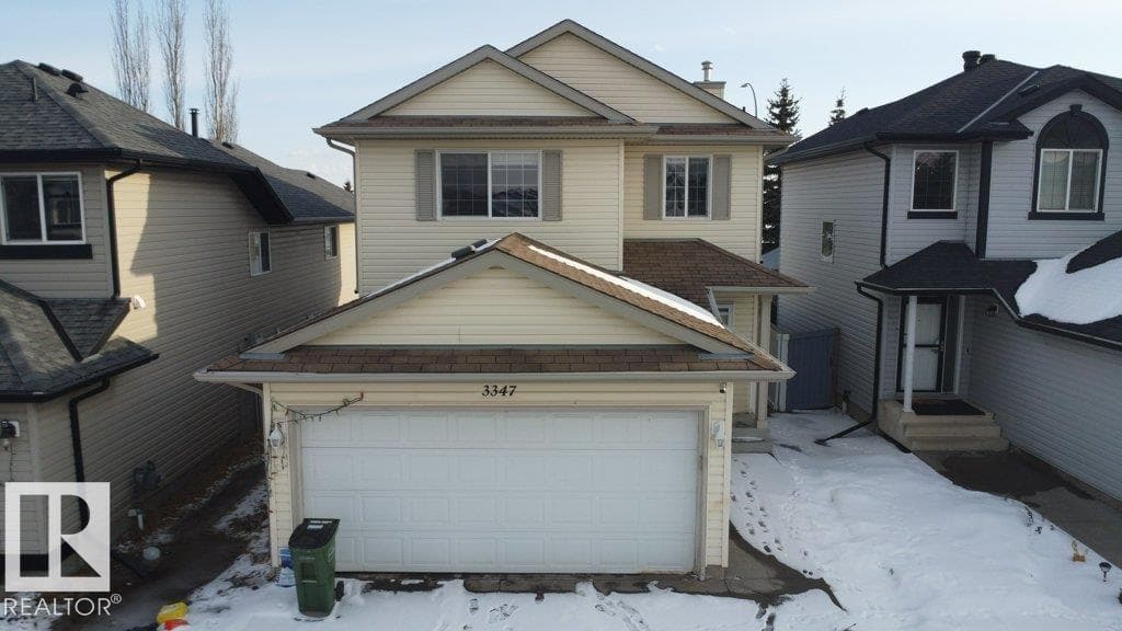 3347 24 AV NW — photo 3