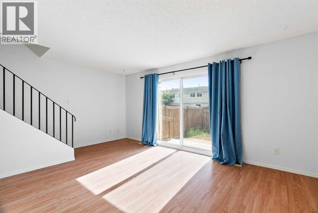 607, 600 Signal Road — photo 3
