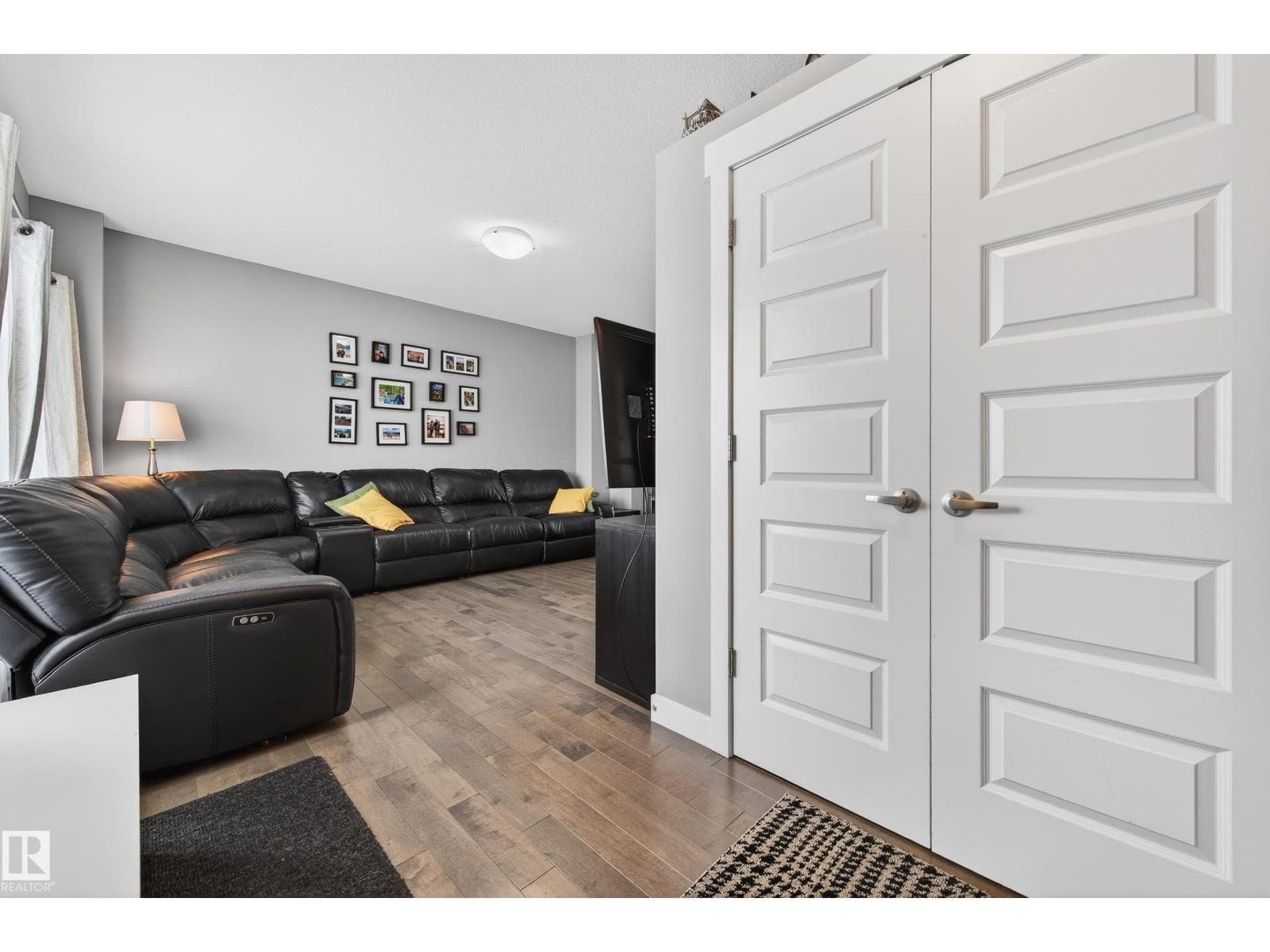 3428 Cherry WY SW — photo 4