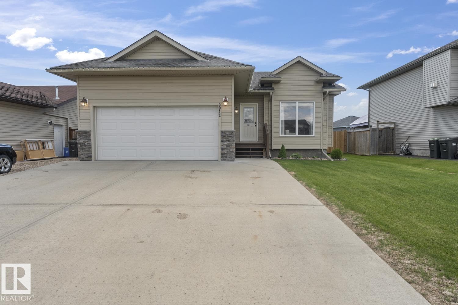 5911 Meadow WY
