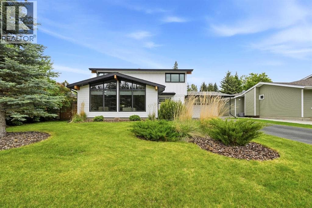 65 Selkirk Boulevard — photo 2