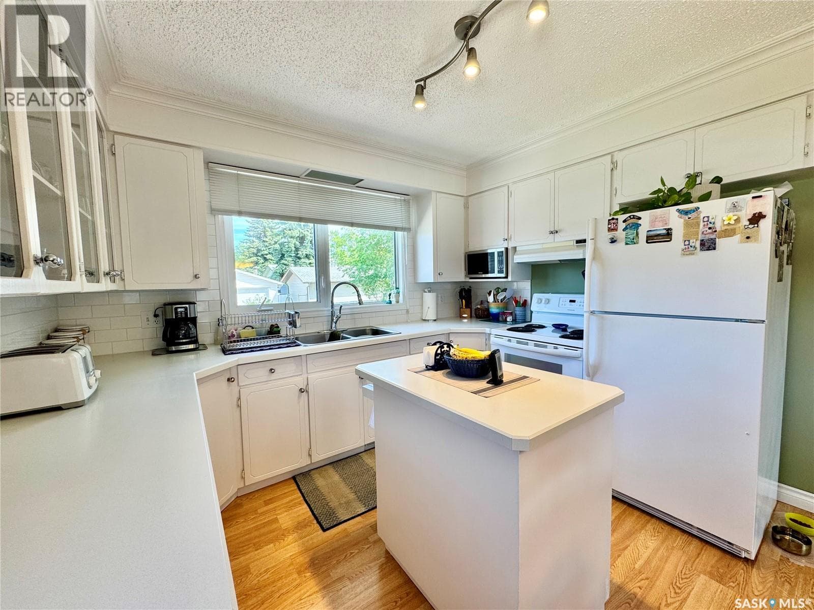 1430 Sibbald CRESCENT — photo 3