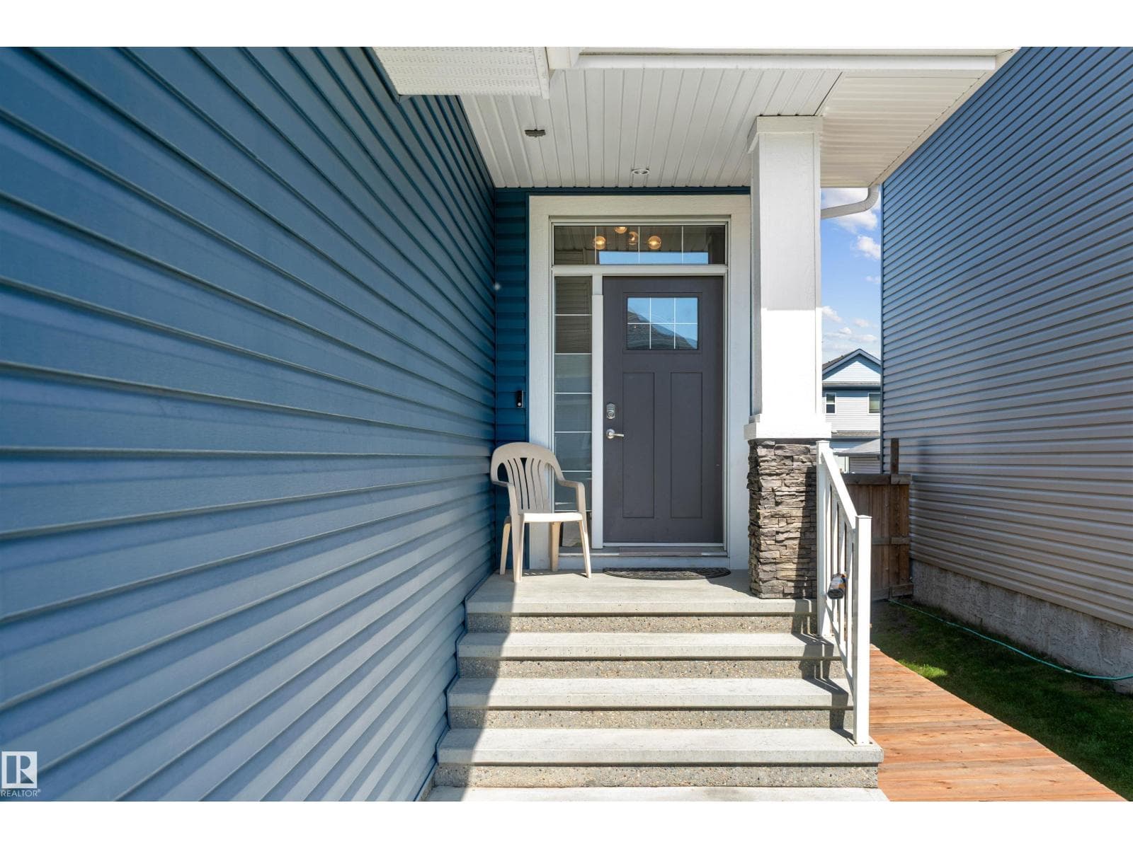 524 MCDONOUGH WY NW — photo 2