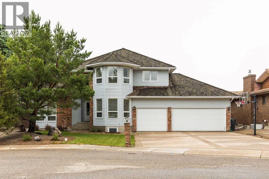 205 Kings Bay S