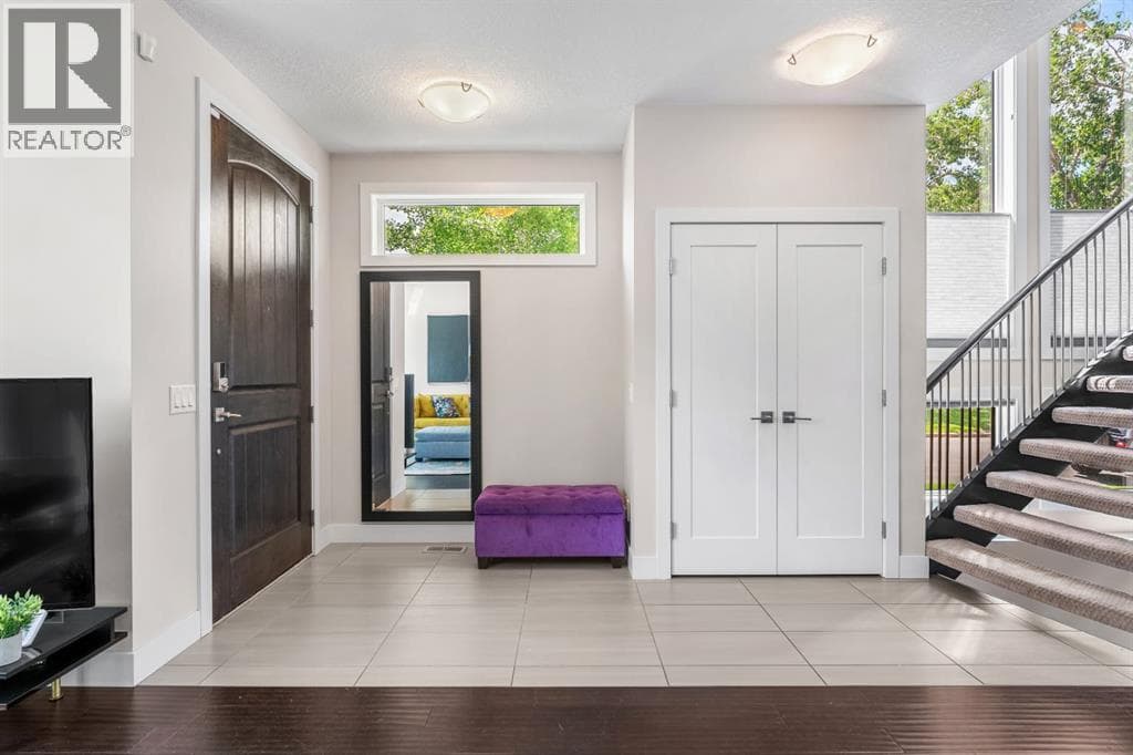 2741 16A Street SE — photo 3
