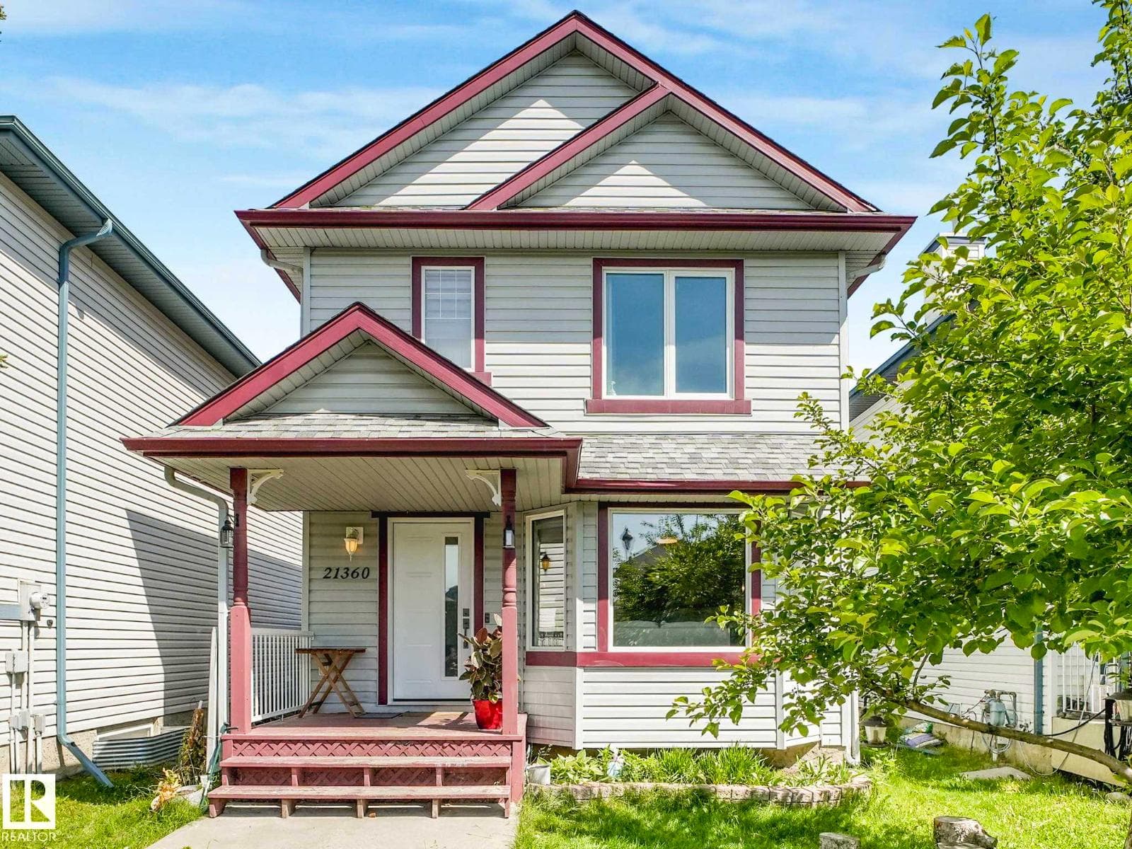 21360 89 AV NW