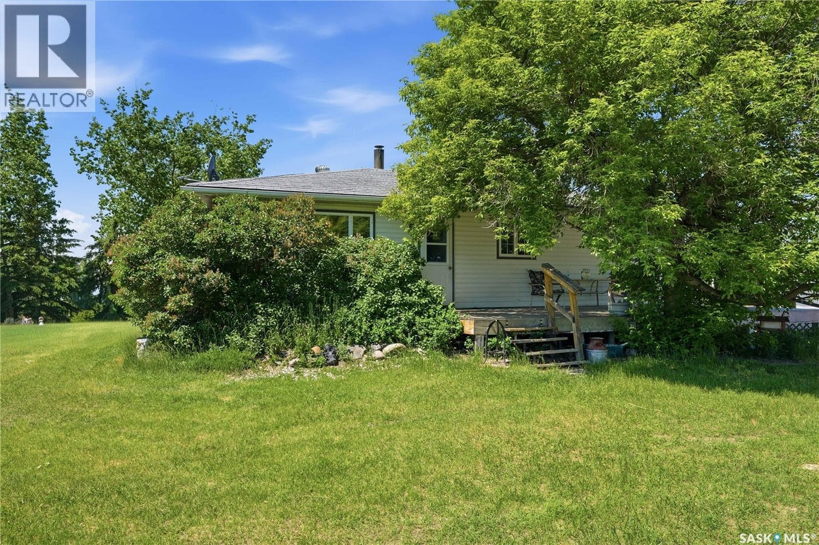 Plunkett South Acreage — photo 3