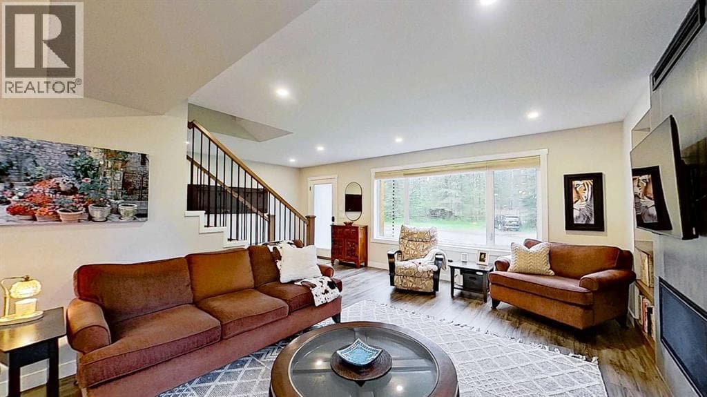 15 Echlin Court — photo 4