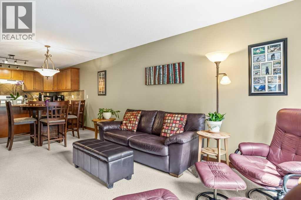 215, 150 crossbow Place — photo 5