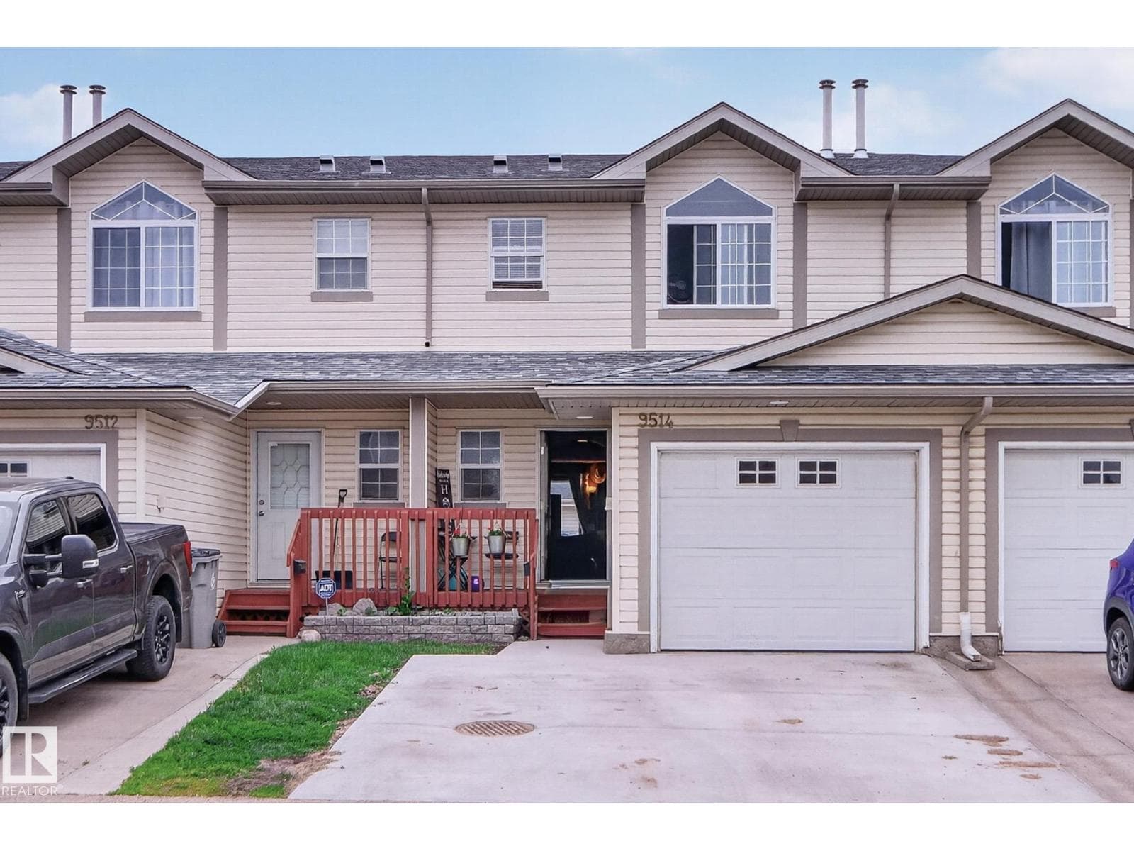 9514 99 ST