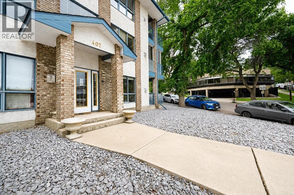 4, 407 Macleod Trail SE — photo 5