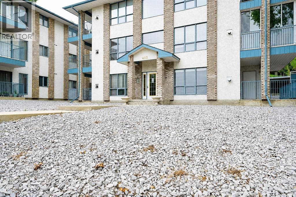 4, 407 Macleod Trail SE — photo 3
