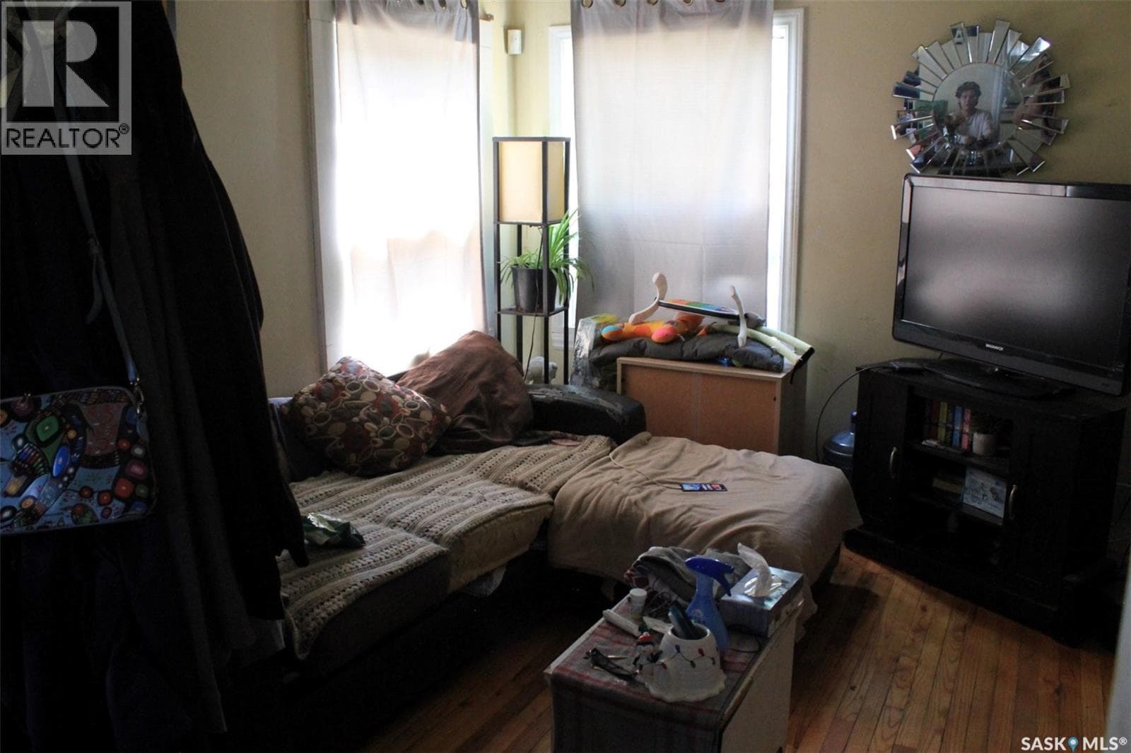 804 F AVENUE N — photo 3