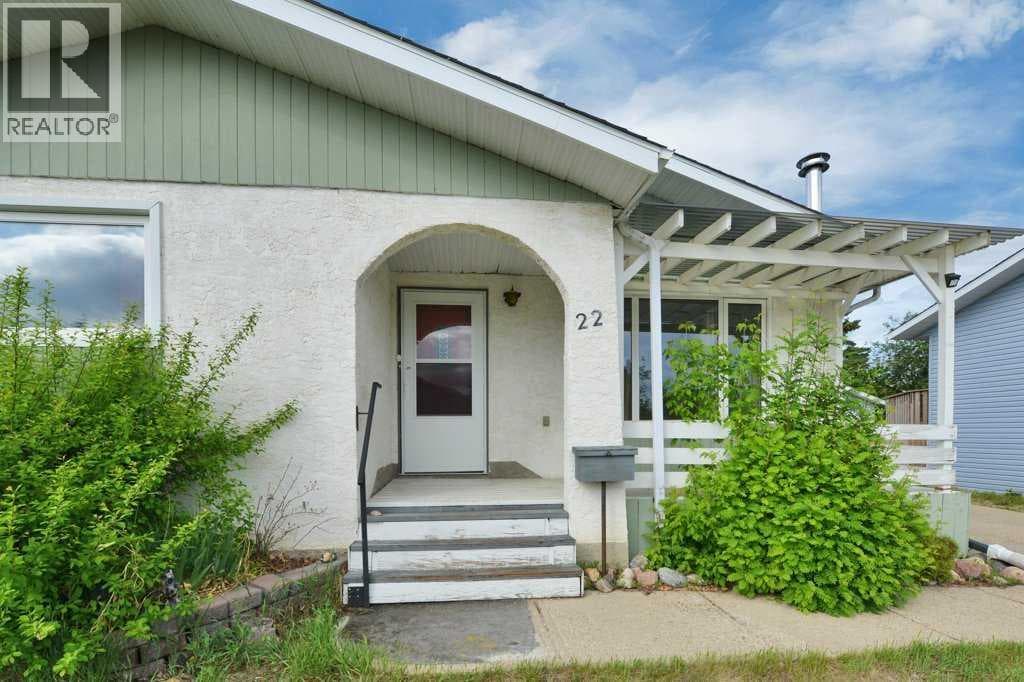 22 Blackstone Avenue — photo 3